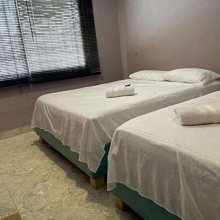 Castillogrande Guest house *